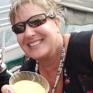 Meet your Posher, Melanie